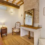 Chateau De La Renaudie 3*