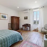 Chateau De La Renaudie Bed & Breakfast 3*