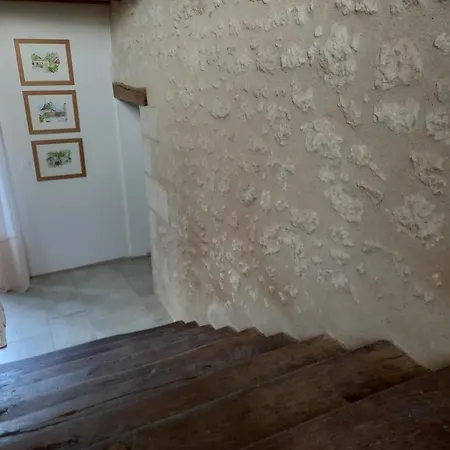 Chateau De La Renaudie Bed & Breakfast Saint-Privat-des-Prés