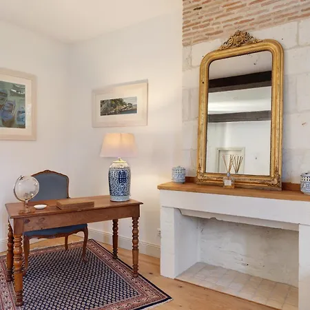 Chateau De La Renaudie Bed & Breakfast