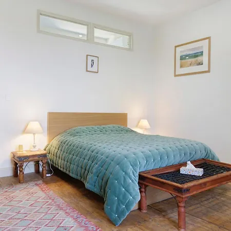 Chateau De La Renaudie Bed & Breakfast